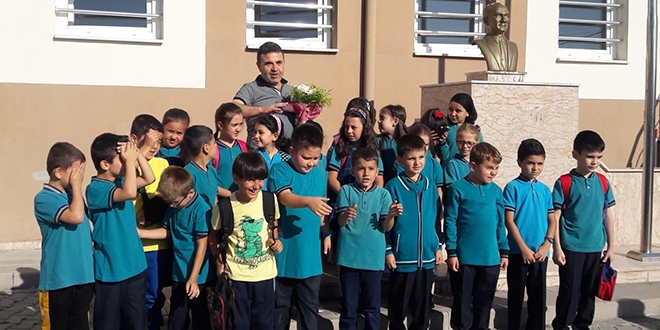 Kalp rahatsızlığı geçiren öğretmene sevgi seli