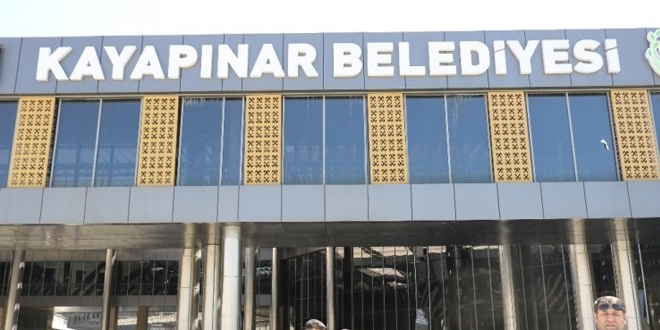 HDP'li ile belediyesi 21 memuru aa ald, Bem Bir Sen tepki gsterdi