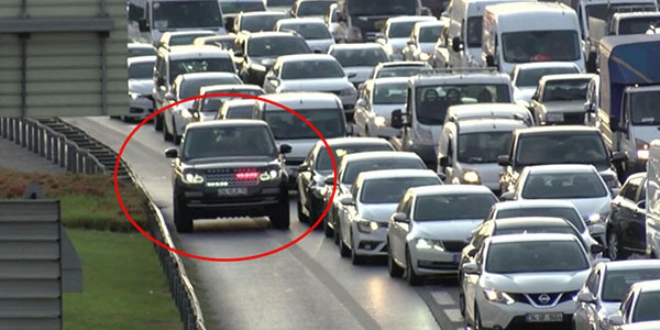 İstanbul'da trafik artınca o görüntüler yeniden başladı!