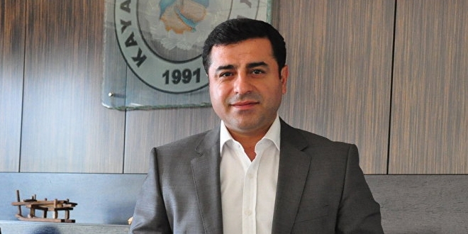 Avukatı açıkladı: Demirtaş her an özgür kalabilir