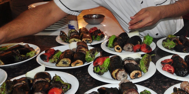 Kebabıyla damakları coşturan lezzet: Birecik patlıcanı