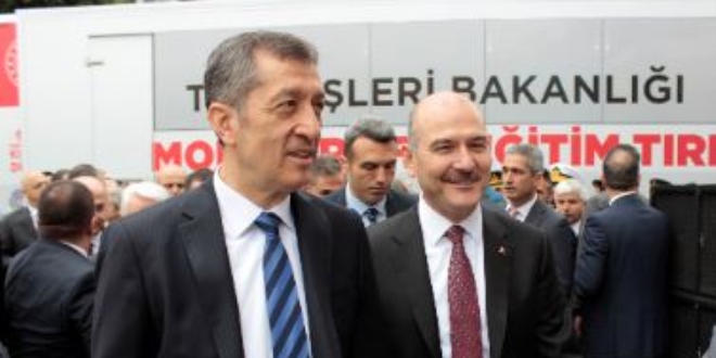 Trafik Eğitim Tır'ı 6 milyon öğrenciye ulaşacak