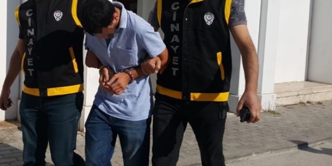 Doktoru bıçaklayan genç adliyeye sevk edildi