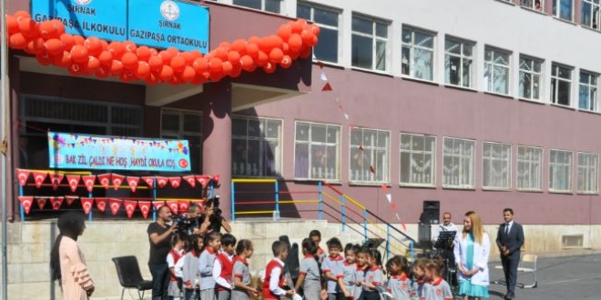 Terör örgütünün zarar verdiği 70 okul onarıldı
