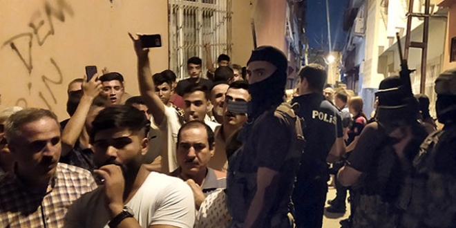 Çocuğa taciz iddiası mahalleyi ayağa kaldırdı