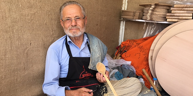 62 yıldır şimşir kaşık üretiyor