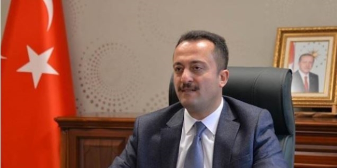 Bekar erkeklerin izleyemediği maça ilişkin Vali'den açıklama