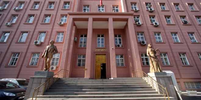 Yargıtay: Hesaptan çalınan paradan banka sorumlu
