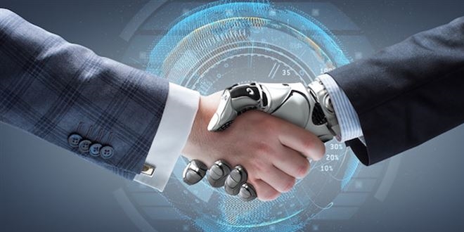 'Yapay zeka, insanı robotlaştıran iş yükünden kurtarıyor'
