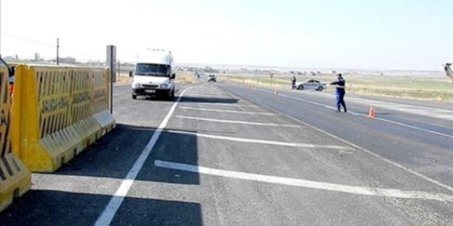 Karayollarında bekleme yapan araçlara denetim