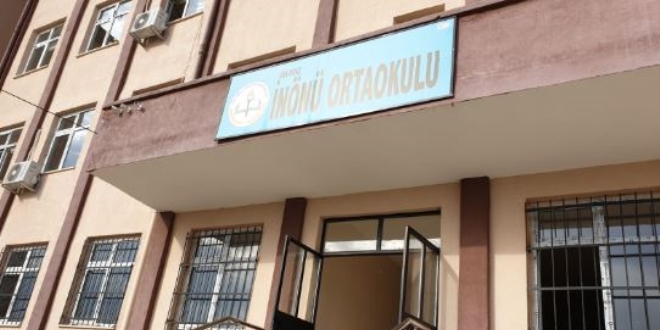 Eğitimciler kınadı, baba şikayetçi oldu