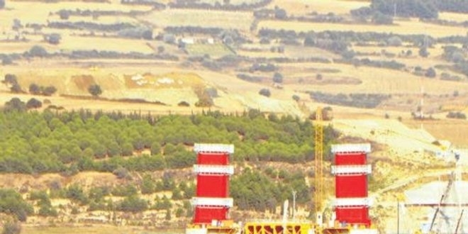 Çanakkale Köprüsü'nün ayakları yükseliyor