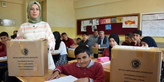 Tarihe meraklı öğrenciye öğretmeni'nden jest