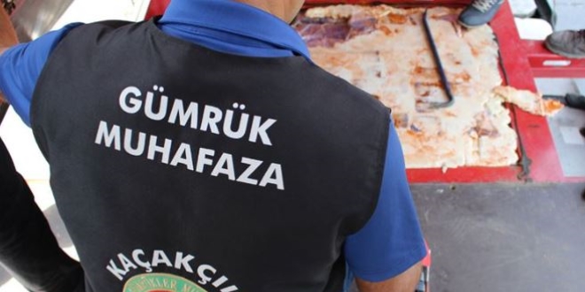 Gümrük muhafaza ekipleri kaçakçılara göz açtırmadı