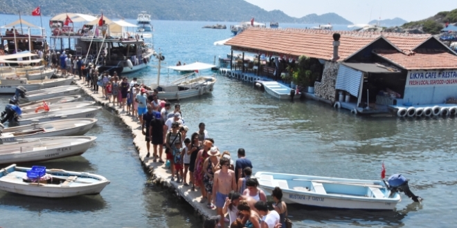Karada olup, kara yolu olmayan cennet: Kaleköy