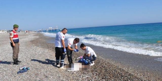 Denize giren üniversite öğrencisi boğuldu