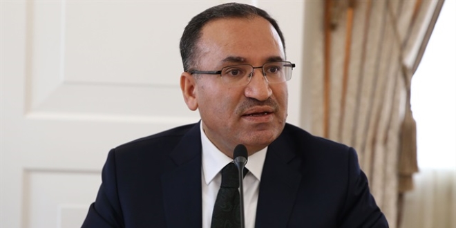 Bekir Bozdağ: Yüzde 50+1 gereklidir