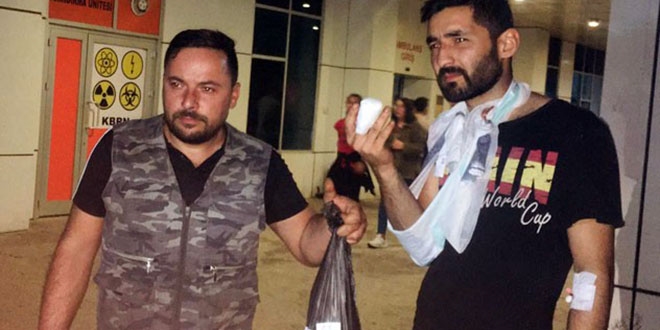 Kopan parmağıyla tedavi olmak için hastane hastane gezdi