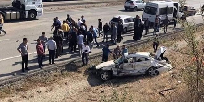 CHP'li belediye meclis üyesi, kazada öldü