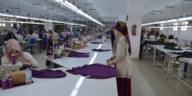 Göç veren ilçenin kaderi tekstil yatırımıyla değişti