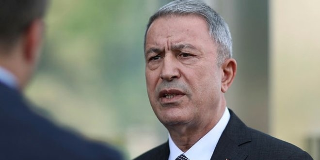 Bakan Akar, Fransız mevkidaşı Parly ile görüştü