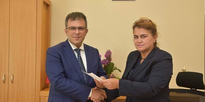 Belediye başkanı maaşını Mehmetçik'e bağışladı