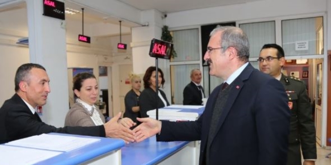 Kütahya Valisi'nden askerlik şubesine ziyaret