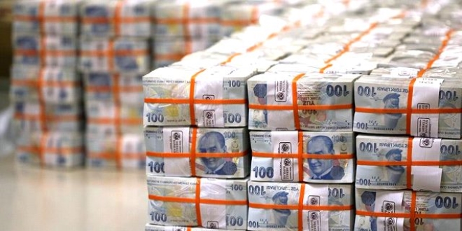 Bütçe 17,7 milyar TL açık verdi