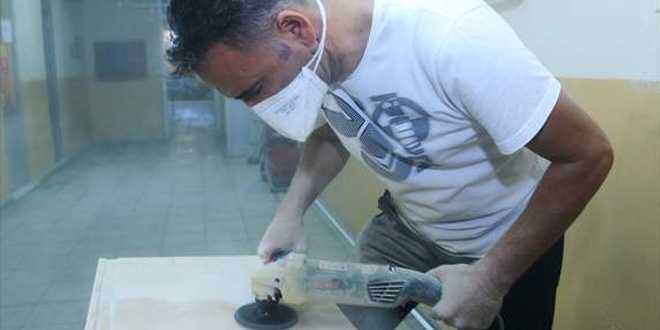 Osman öğretmen 'devletin malı' deyip kolları sıvadı