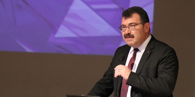 'Teknolojiyi kullanan değil üreten ülke olmak zorundayız'