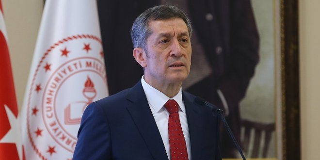 Bakan Selçuk'tan TBMM'deki 'ilk nöbet' değerlendirmesi