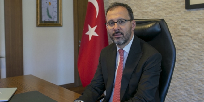 Bakan Kasapoğlu, sosyal medyadan gençlere seslendi