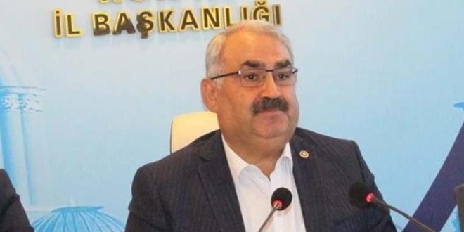 AK Partili vekil: Kimse iş beğenmiyor