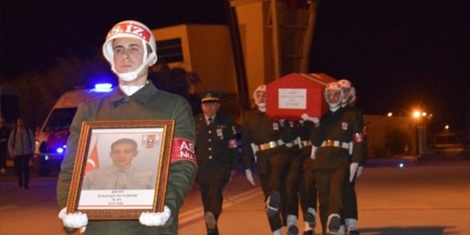 KHK ile ihraç edilen polis askere gitti, şehit düştü