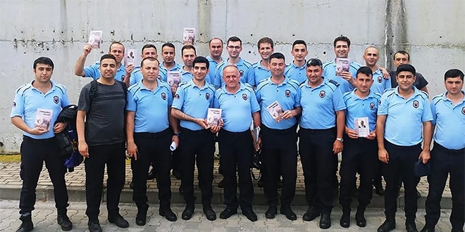 İnfaz Koruma Memurunun yeni şiir kitabı çıktı