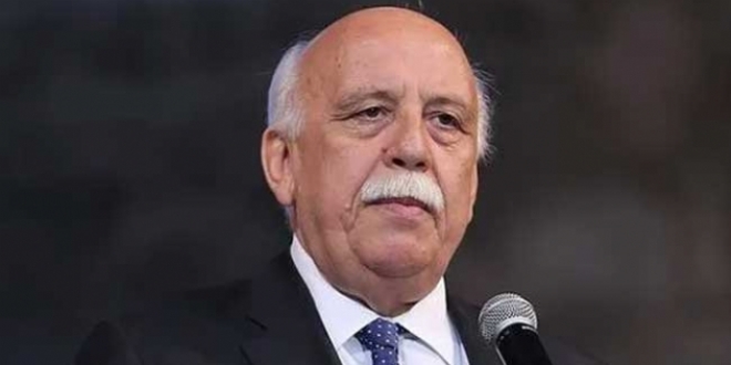 Eski Bakan Prof. Dr. Nabi Avcı'dan yerli roman önerisi