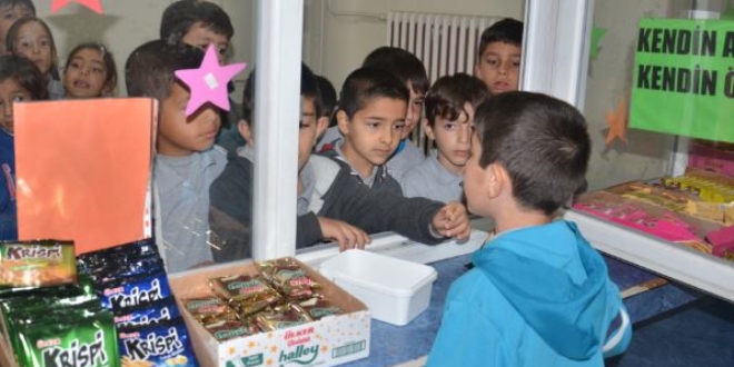 'Dürüst Kantin'in kasası tek kuruş açık vermiyor