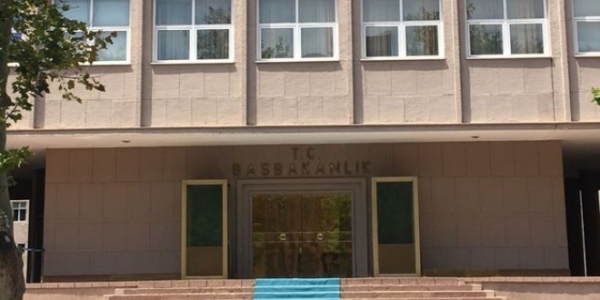 Başbakanlık kapandı ama borç -alacak, hak ve yükümlülükler devredilemedi