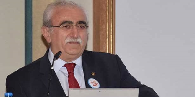 Prof. Dr. Sönmez'den dizilere 'doktorlara şiddet' eleştirisi