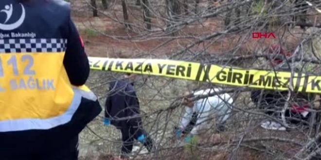 Kayıp yönetmen, dere yatağında ölü bulundu