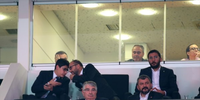 Saadet Partisinden, taklacı İdris Naim Şahin'e yeni görev