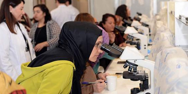 Mikrobiyoloji dersinde incelendi...En fazla bakteri onda çıktı