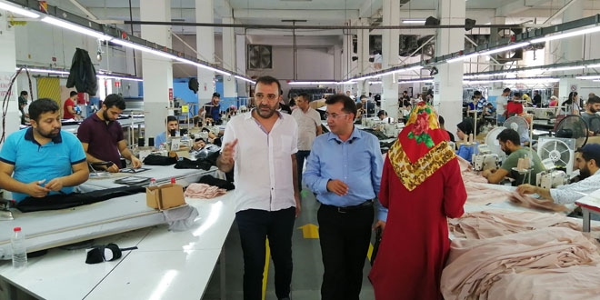 İşverenler garson ve konfeksiyon işçisi bulmakta zorlanıyor