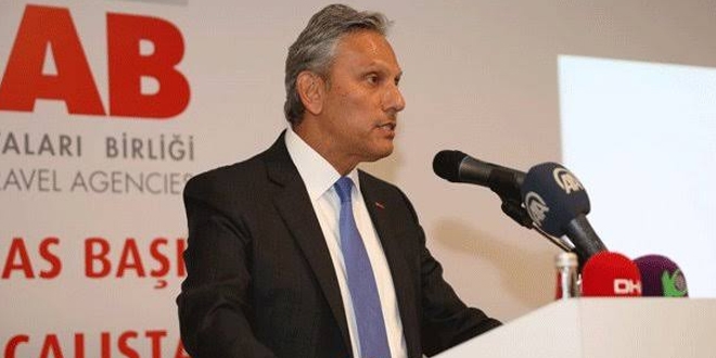 'Turizmde rekorlar kırmaya devam edeceğiz'