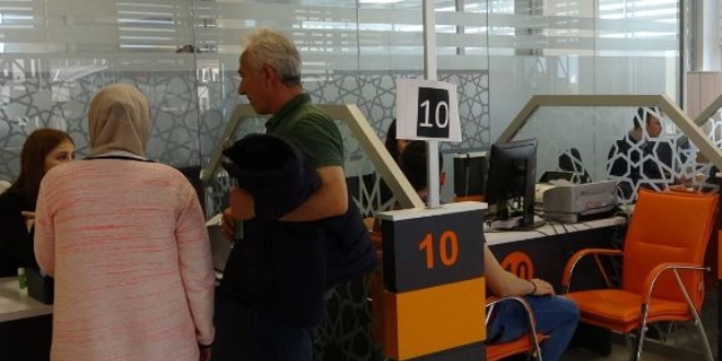 Bu ilçenin 3'te 2'si çipli kimlik kartını aldı