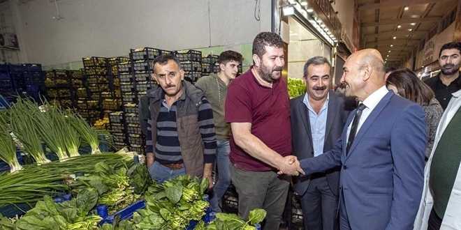 İzmir Büyükşehir Belediyesi Gıda Kontrol Laboratuvarı kuracak