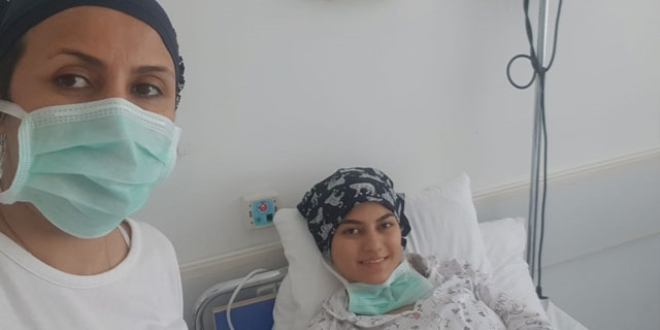 Lenf kanseri tıp öğrencisi için kök hücre kampanyası