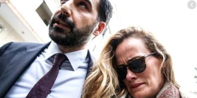 Ölen ingiliz subayının eşine yurt dışı yasağı konuldu