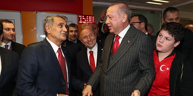 Cumhurbaşkanı Erdoğan, Milli maçı değerlendirdi