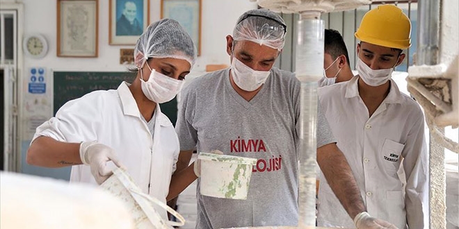 Fabrika gibi okuldan ekonomiye 5,3 milyon liralık katkı